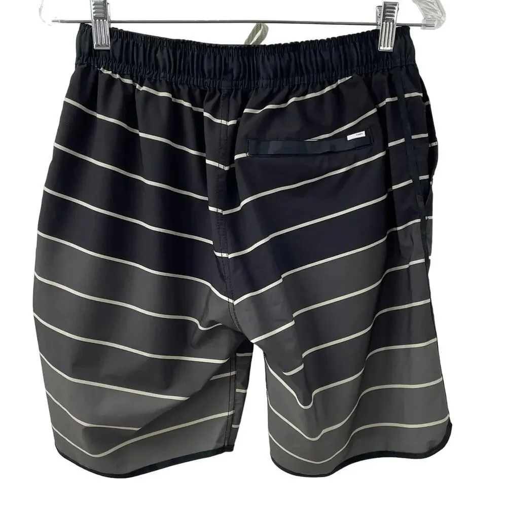 Vuori S Banks Short Black Gray Stripe